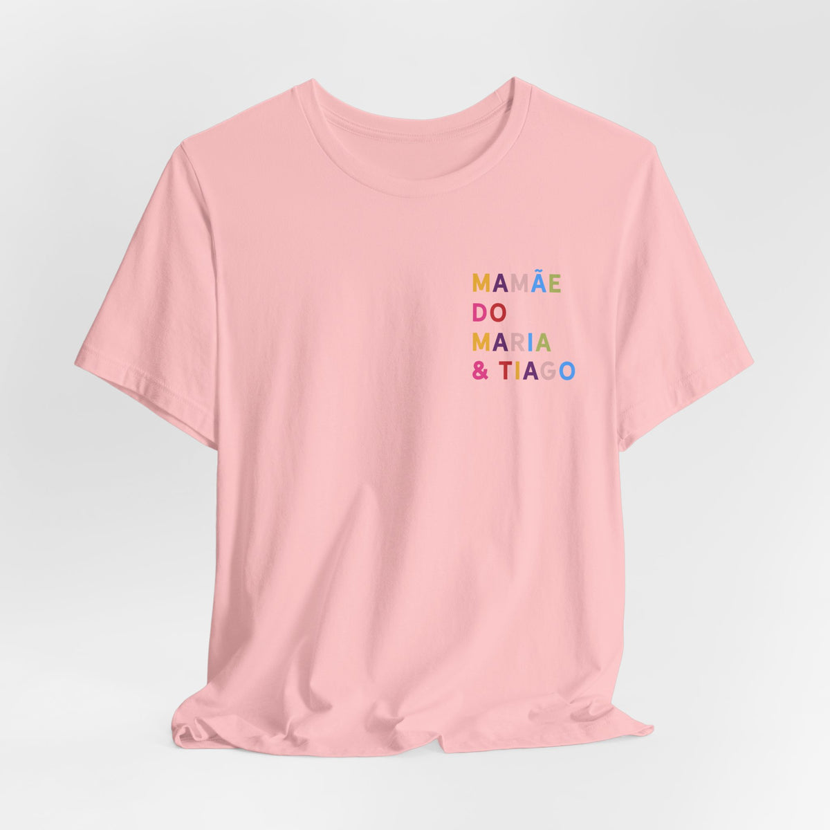Camiseta Mamãe de Nome Multicolorido