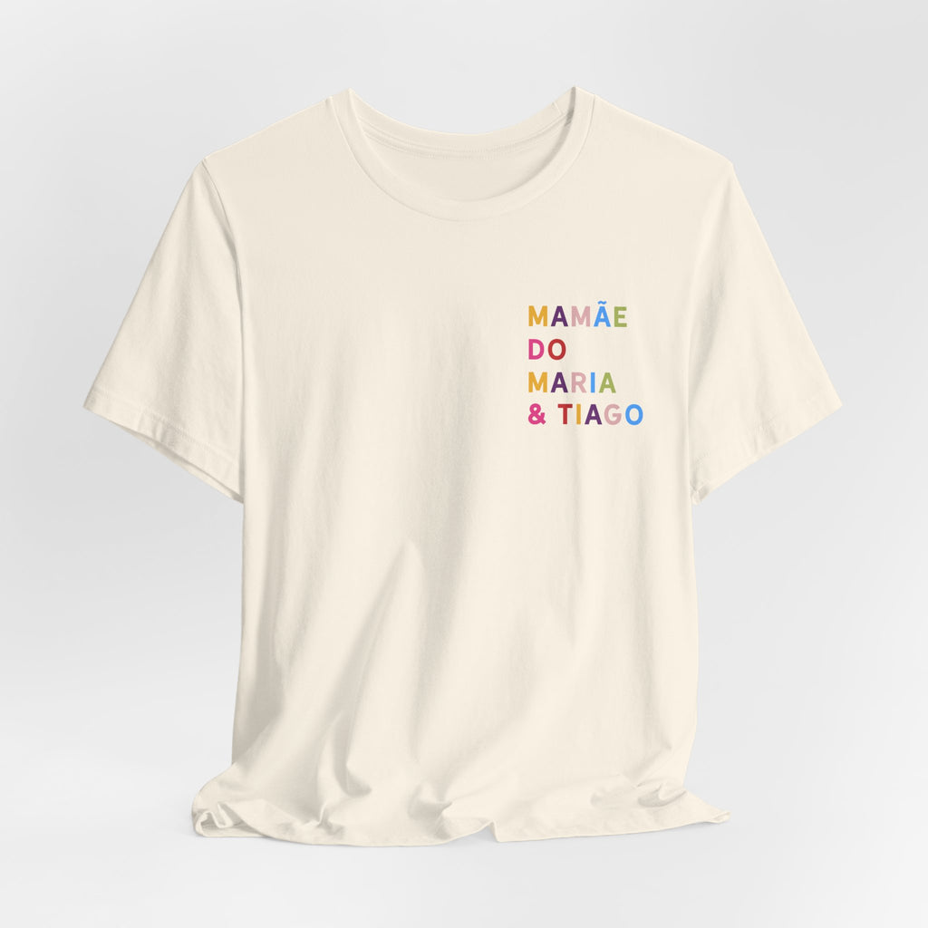Camiseta Mamãe de Nome Multicolorido