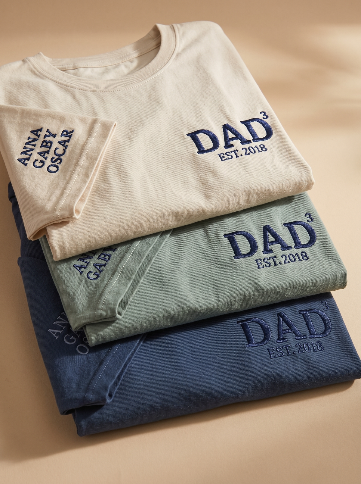 T-shirt Exponent Dad embroidered and personalized